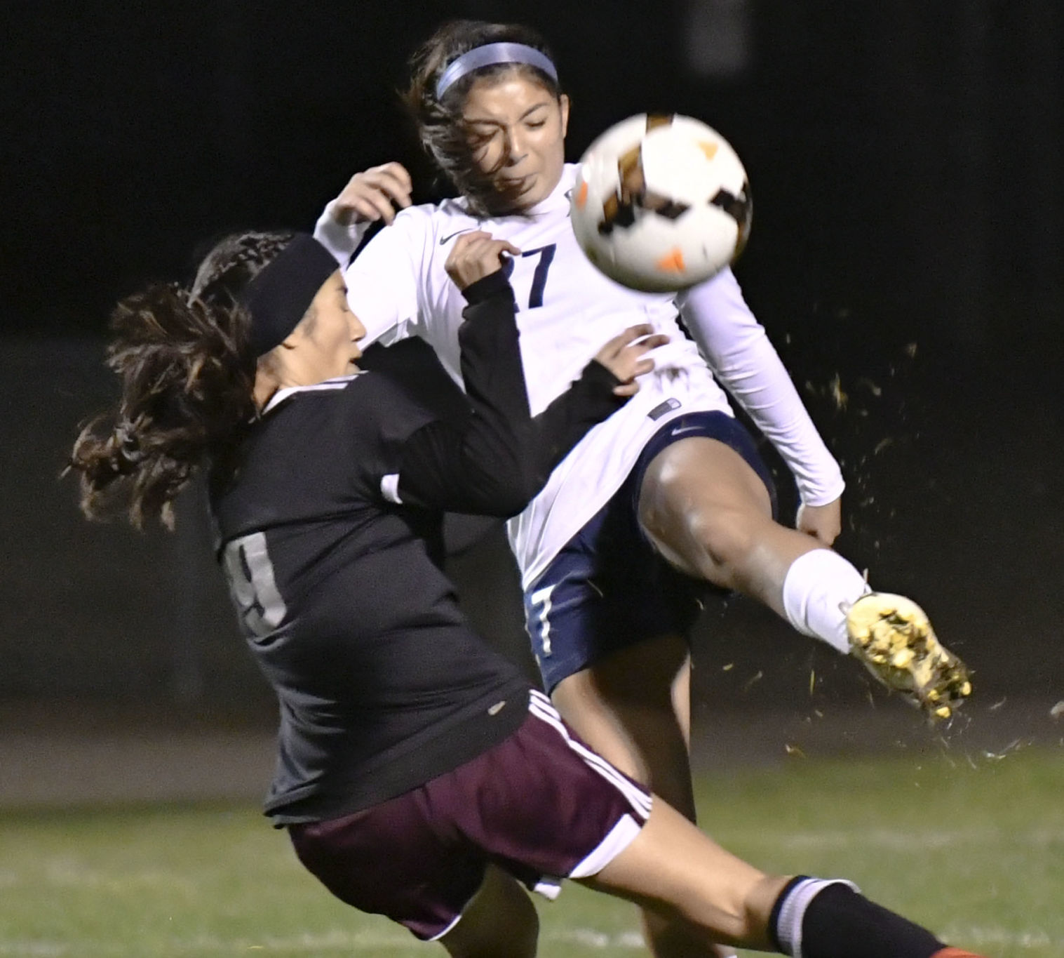 020119 OA NHS g soccer 02.jpg